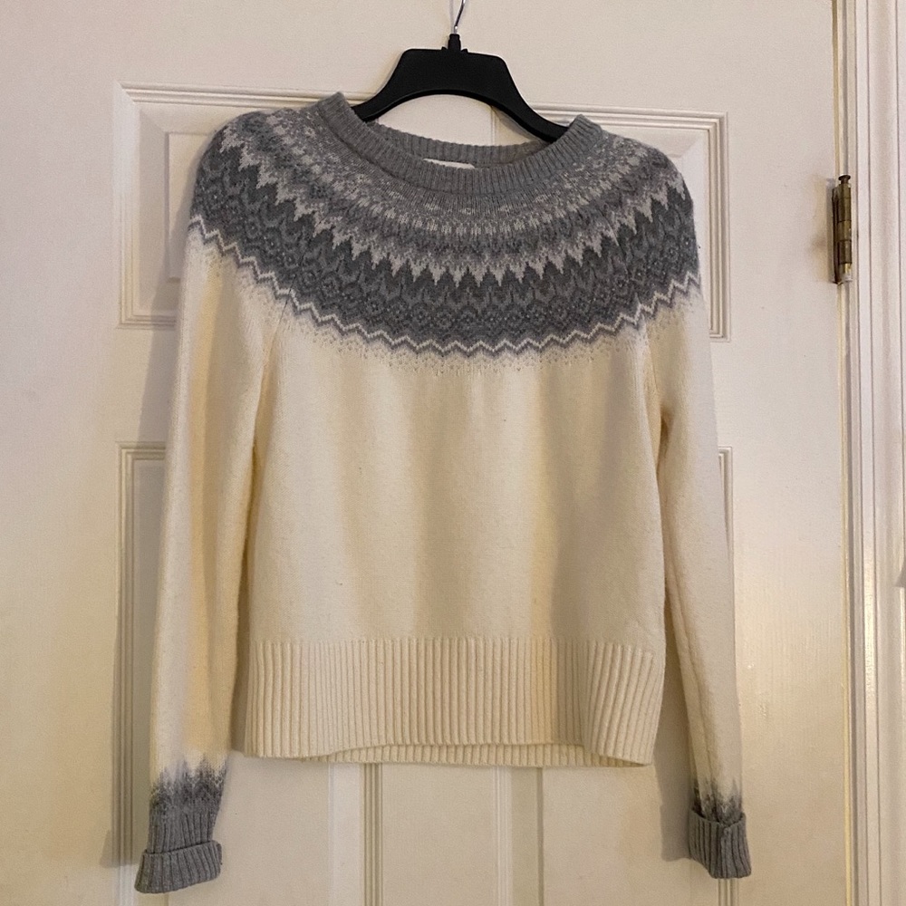 Vineyard Vines Gray and White Sweater Size XS